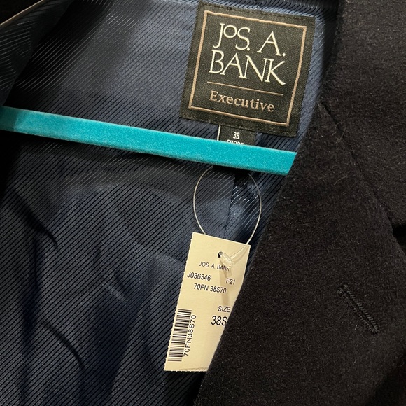 Jos. A. Bank Men's Navy Blue Coat - Picture 3 of 3